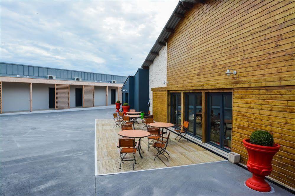 Cit'Hotel Le Relais Du Boisniard Chambretaud Zewnętrze zdjęcie